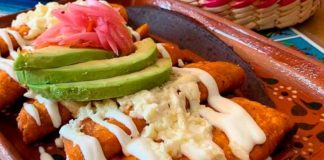 enchiladas_mexico-travel-channel_1200x680