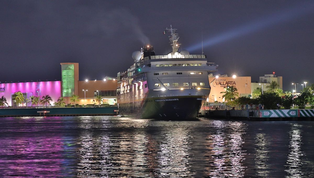 arriba vidanta elegant a puerto vallarta, el primer crucero mexicano de gran lujo - 3