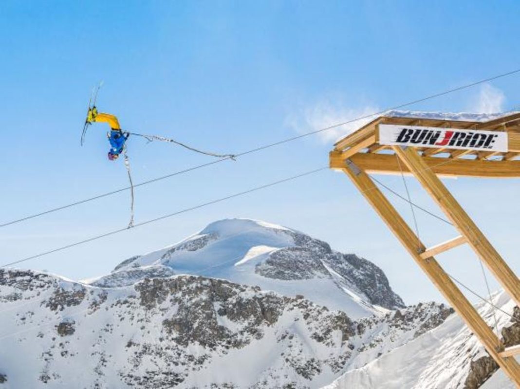 The sky ramp bungee jumping challenges the most extreme travelers