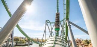 El parque temático Universal Orlando, lleno pese a pandemia