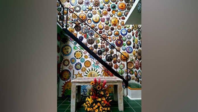 Visita la colorida Casa de los Soles en el fantástico San Miguel de Allende