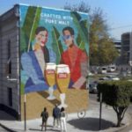 Conoce el mural cervecero hecho con semillas de malta en México