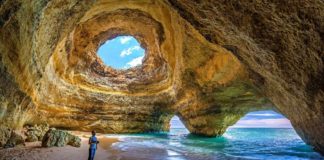 Cueva de Benagil en Portugal