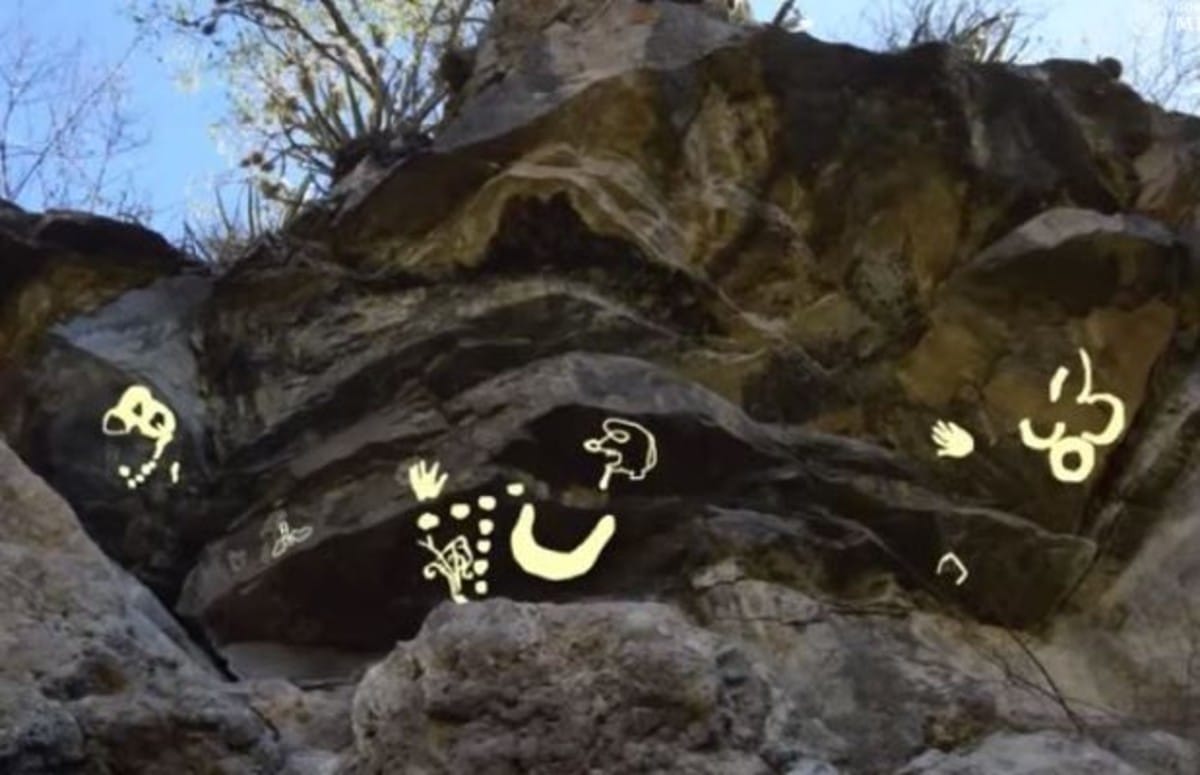 cueva de la mesita, una caverna llena de joyas pictográficas
