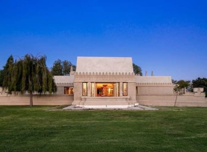 Hollyhock House: la casa de estilo maya que engalana la ciudad de Los Ángeles