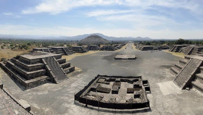 Teotihuacán reabre sus puertas