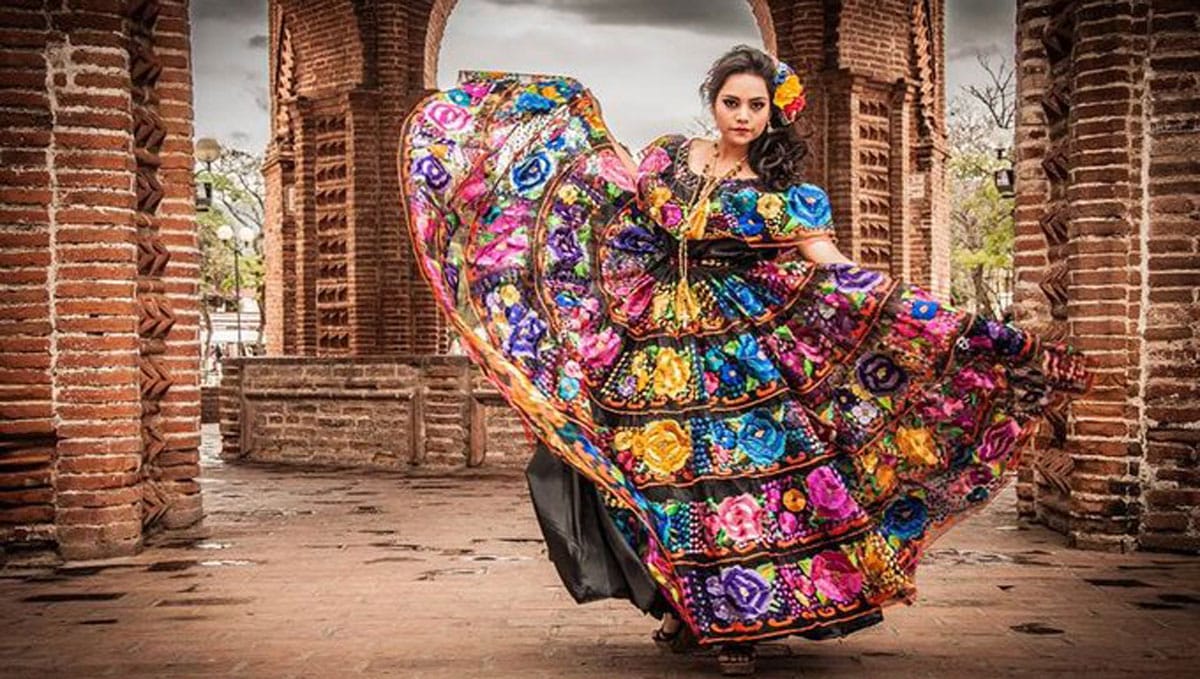 5 datos que no sabías del traje típico de Chiapas - Mexico Travel Channel