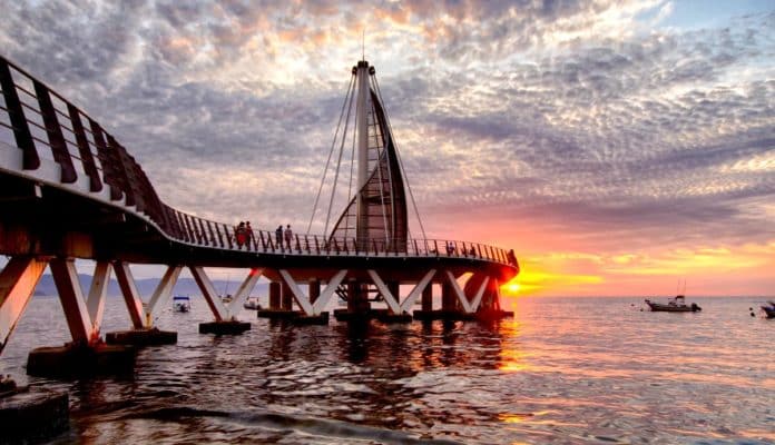 Muelle de los Muertos Puerto Vallarta