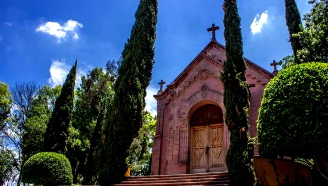 Cerro De Las Campanas, Qué Hacer, Quién Fusilado En El Lugar