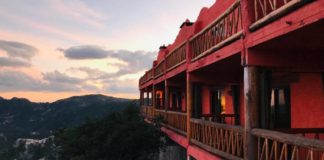 hotel mirador barrancas de cobre