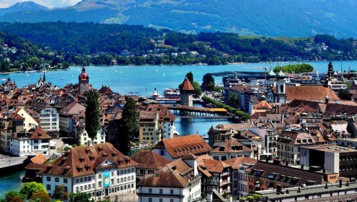 Lago de Lucerna en Suiza