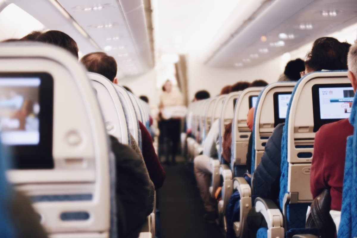 aerolínea dará cursos de idiomas a sus pasajeros