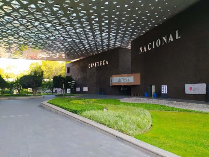 Cineteca Nacional abre primera sala con pantalla OLED en el mundo