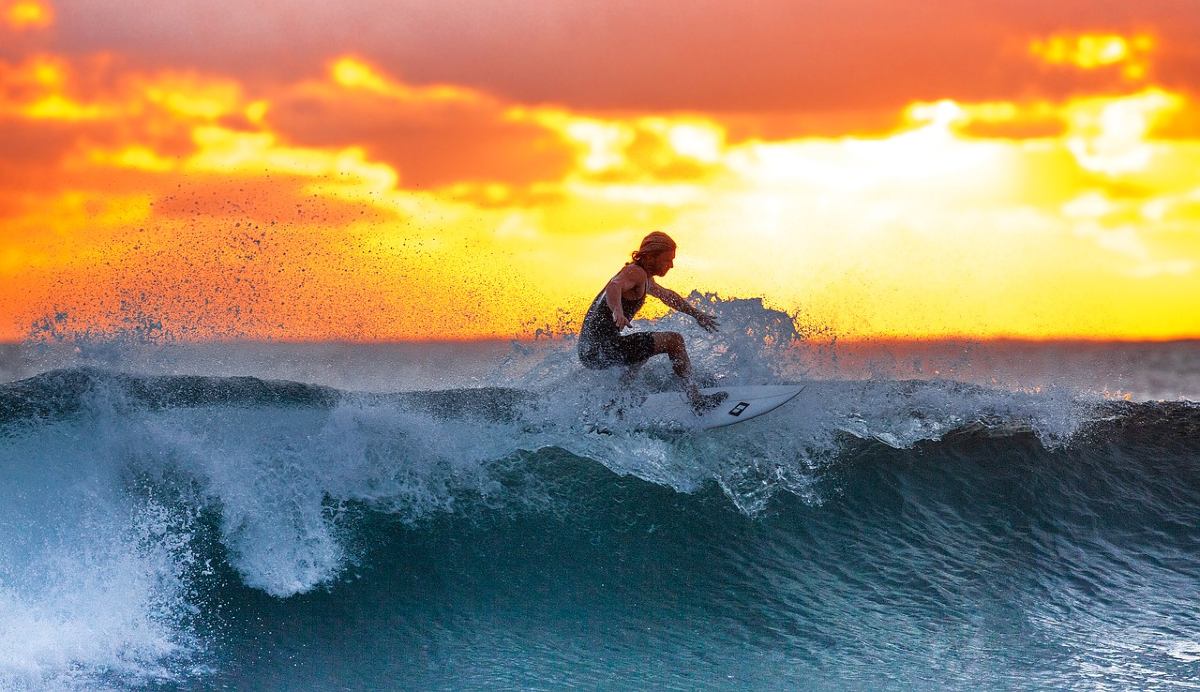 4 impresionantes destinos de méxico para practicar surf