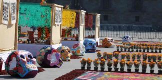 mega ofrenda del zócalo