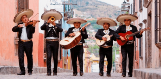 Mariachis