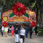 Festival de Flores de Nochebuena en Paseo de la Reforma