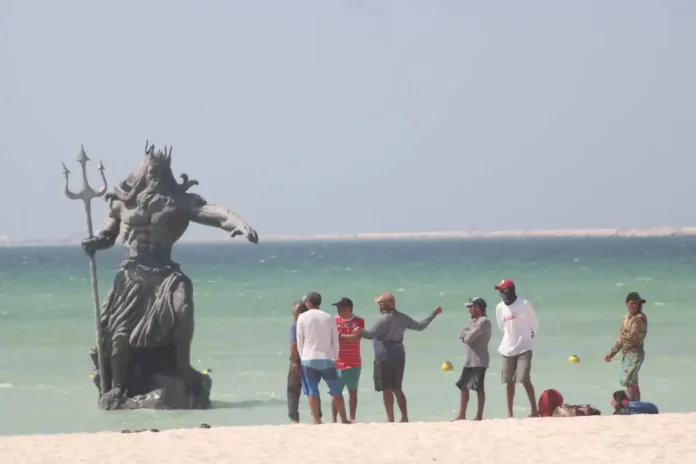 Poseidón aparece en Progreso, Yucatán