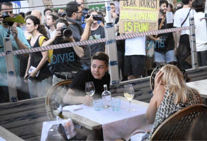 Barcelona: Marcha antiturismo