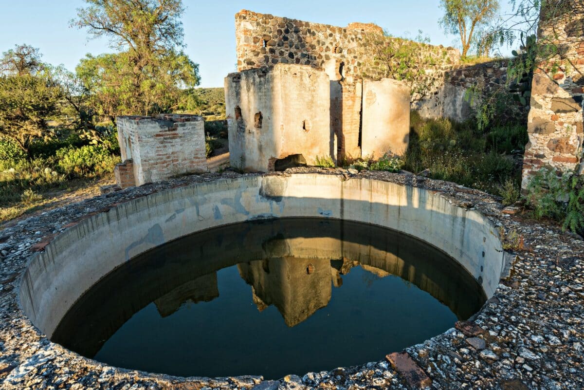 Mineral de pozos