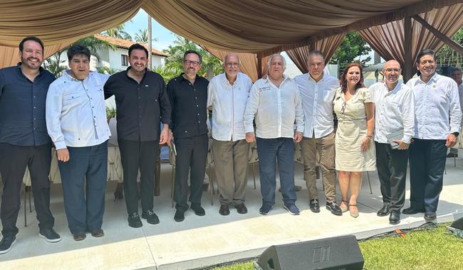 autoridades y cúpula empresarial impulsan turismo en nayarit