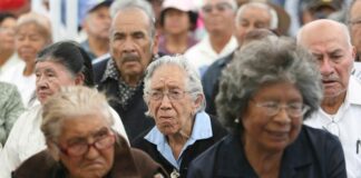 Adultos mayores en la CDMX. Programa ’Colibrí de Plata’