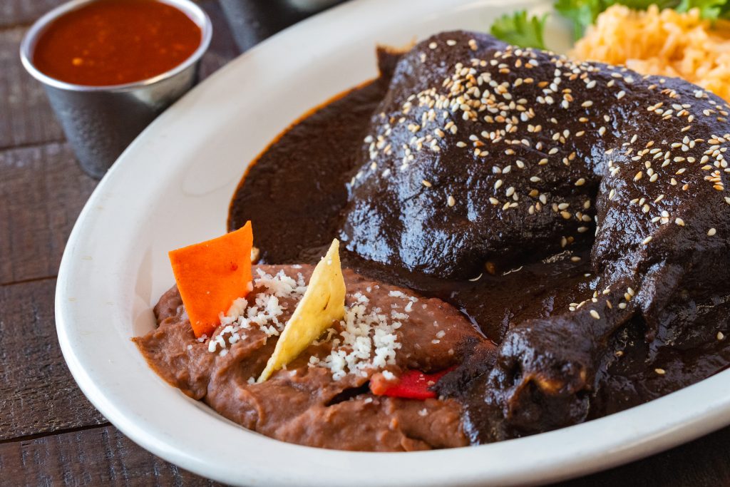 Mole de Puebla. Mole pobano.