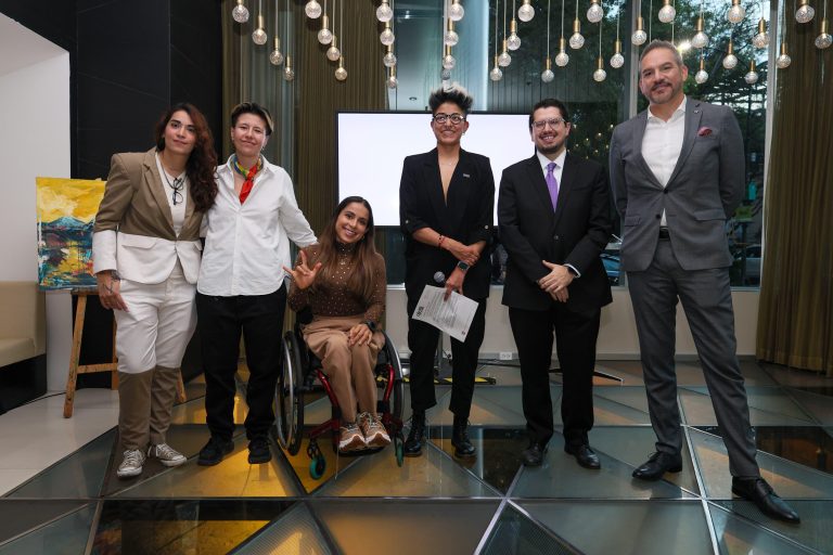 ELLA CONECTA un encuentro de mujeres emprendedoras y líderes de sus propios proyectos