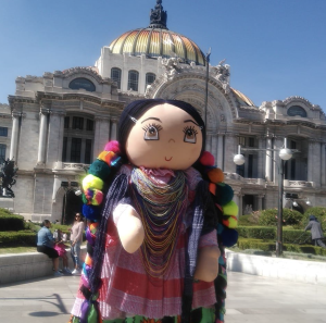 Muñeca Chiqui Malele representa una importante fuente de ingresos para las mujeres mazahuas