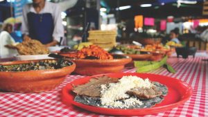 comer en supermercados locales
