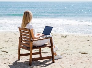 Workations, la nueva tendencia de tele trabajo en verano