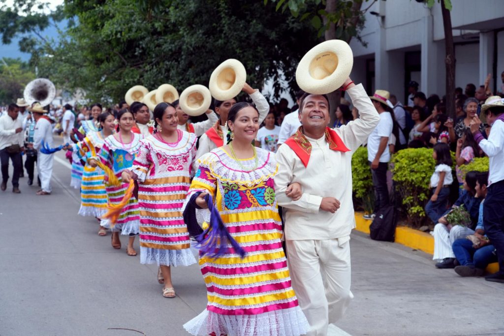 Segundo Desfile de Delegaciones Guelaguetza 2025