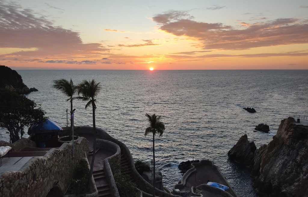 Acapulco está viviendo un resurgimiento “sin precedentes” y todo apunta a que será el destino turístico más popular del verano 2025 en México.