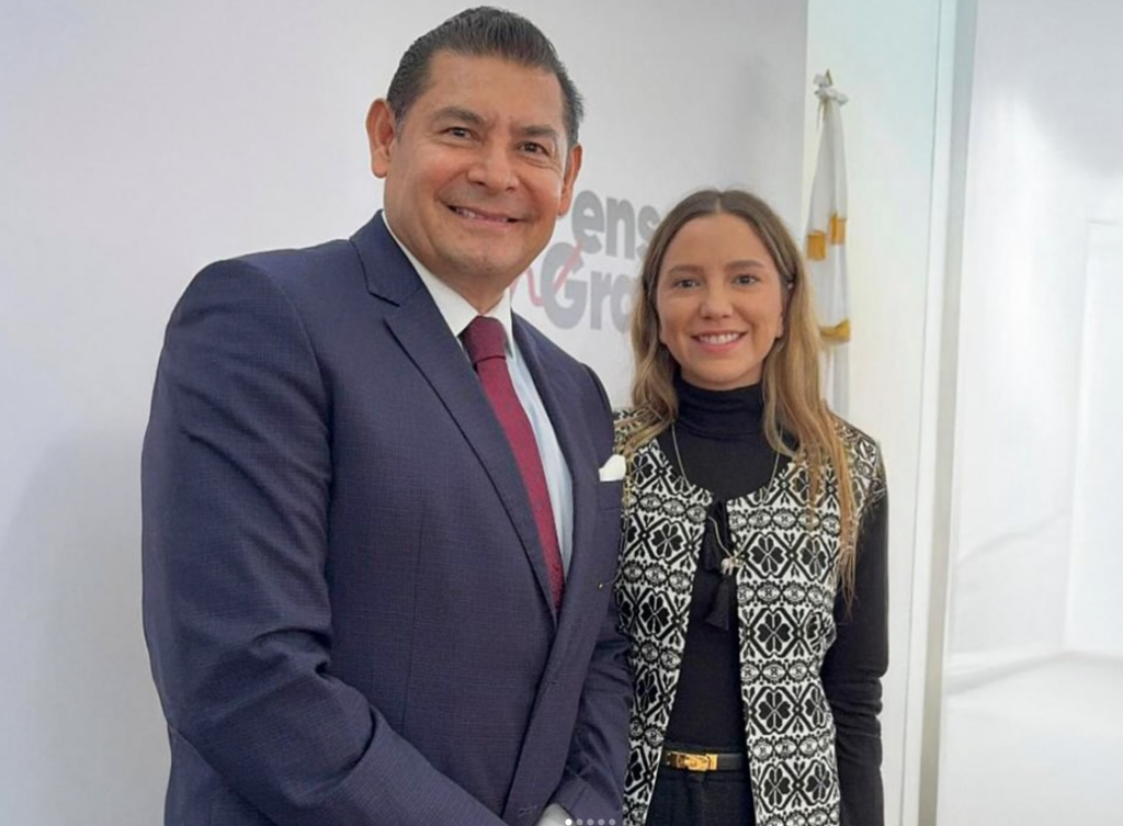 El gobernador de Puebla, Alejandro Armenta, designó a Carla López-Malo Villalón como la nueva titular de la Secretaría de Desarrollo Turístico del estado