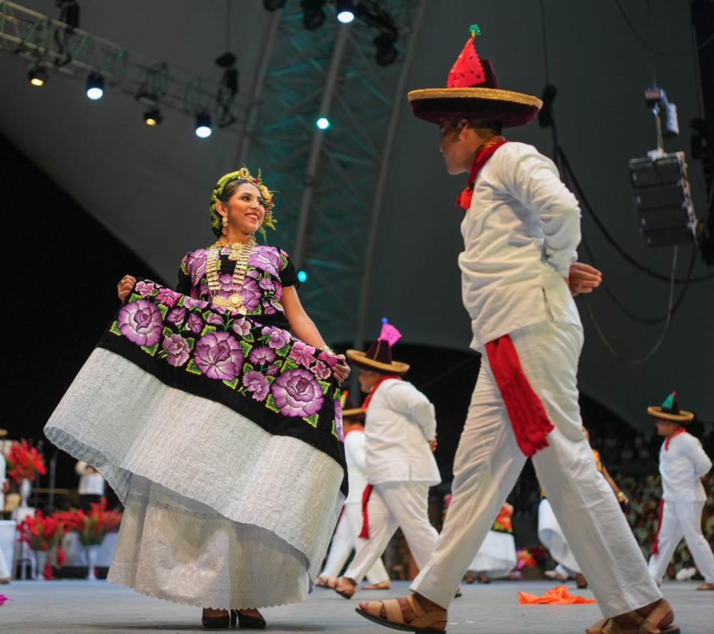 La inclusión de La Guelaguetza como parte de la promoción turística de México en FITUR 2026 es una estrategia de internacionalización