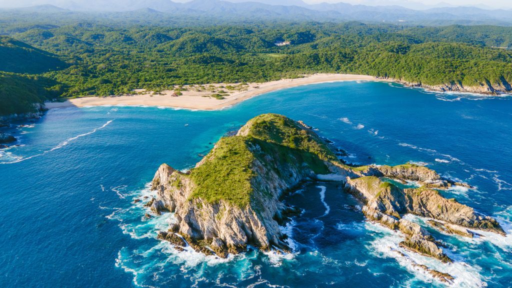 Playa Cacaluta, Huatulco, Oaxaca