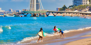 El corredor turístico que conecta Puerto Vallarta y la Riviera Nayarit está viviendo una transformación