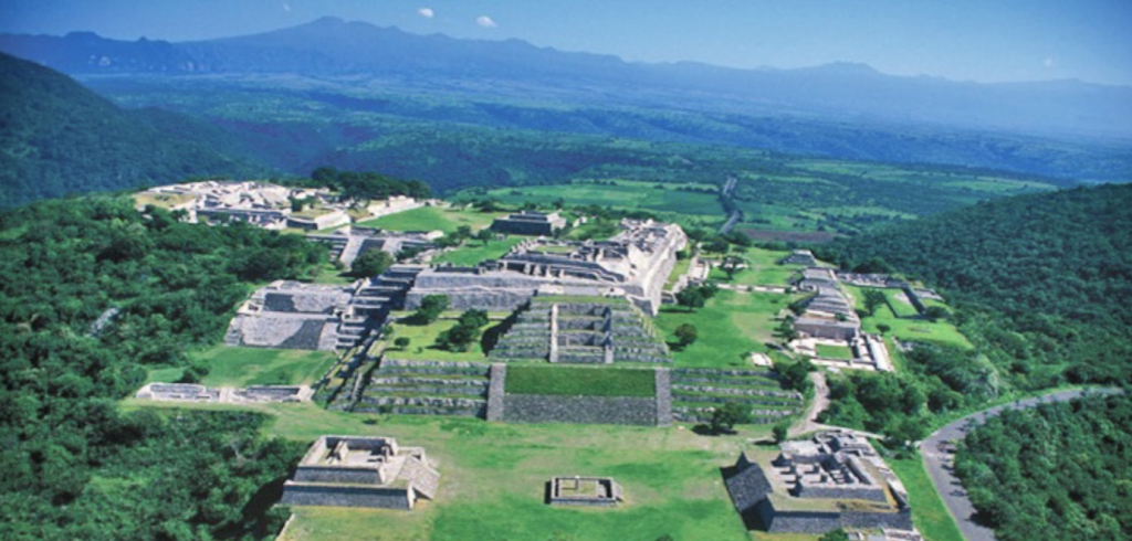 Zona Arqueológica de Xochicalco en Morelos