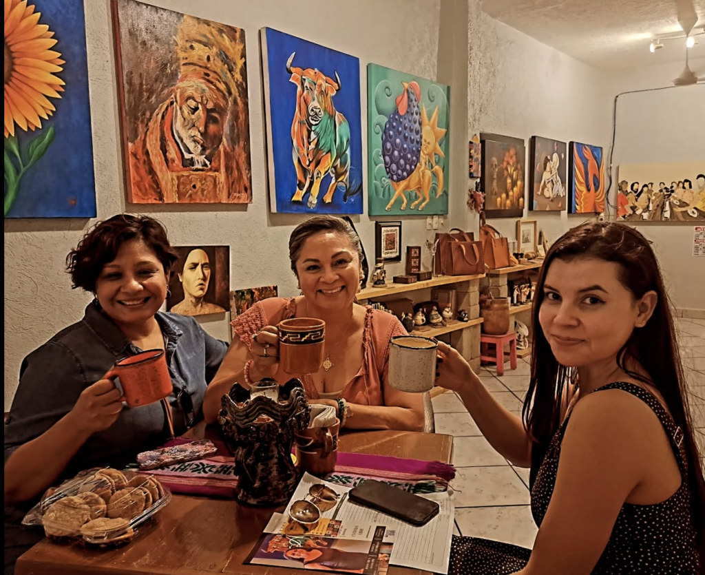 Entre las bebidas prehispánicas más emblemáticas y que todavía se conservan están: el pozol, el tascalate, el xochistle y el chilate