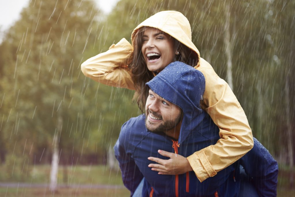 ¡Errores comunes al viajar en temporada de lluvias¡ (y cómo evitarlos)