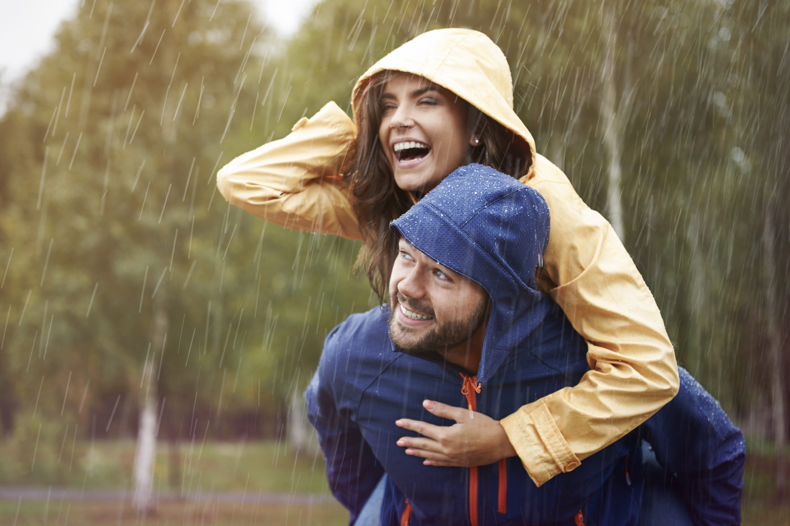 ¡Errores comunes al viajar en temporada de lluvias¡ (y cómo evitarlos)