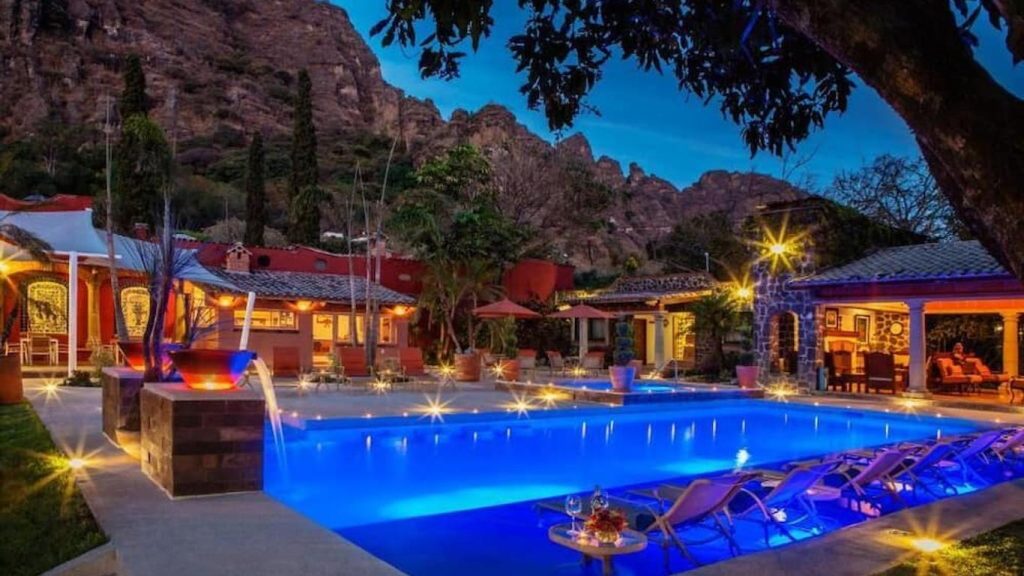 Tepoztlán, Morelos. Pueblo místico y wellness espiritual