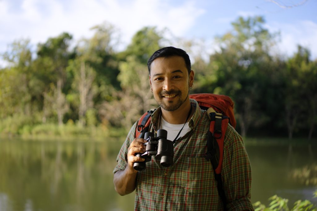 Qué empacar para una microescapada al bosque?