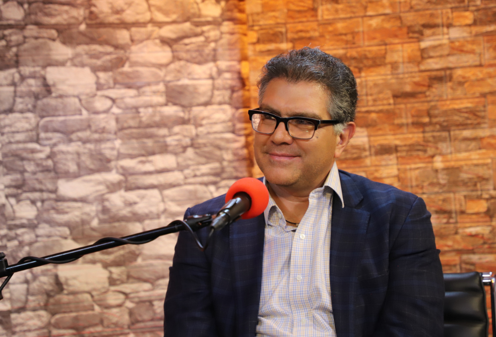 Armando Ríos Piter, el “Jaguar”