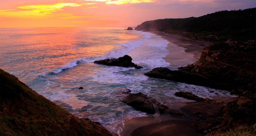 Top 5 Pueblos Mágicos para disfrutar de los mejores atardeceres en México. Mazunte