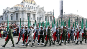 Historia sobre el origen del desfile militar del 16 de septiembre