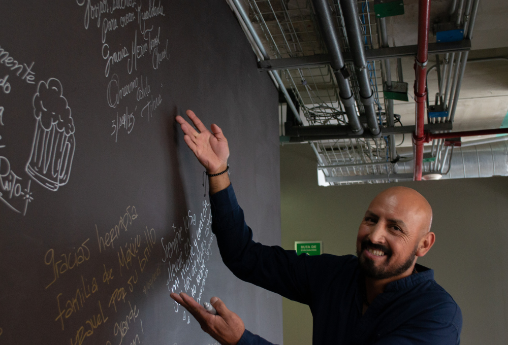 Onésimo Ávila en TITANES