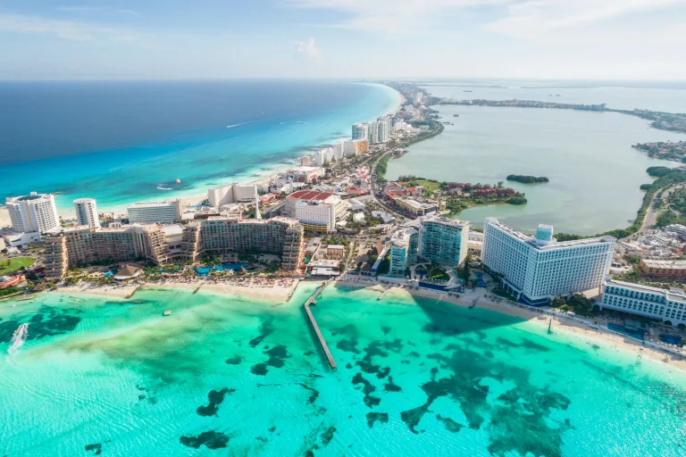 ¡Los 3 destinos imperdibles que debes conocer en la Riviera Maya!