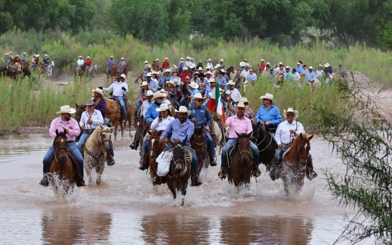El estado de Chihuahua se prepara para celebrar el 30 aniversario del Festival Internacional de Turismo de Aventura (FITA) 2026, con una programación récord. Aquí te contamos los detalles.