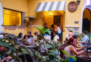 El Amasijo de Elena es un restaurante que tiene el toque casero en cada bocado de una pizza, pasta, ensalada, panes, postres y más